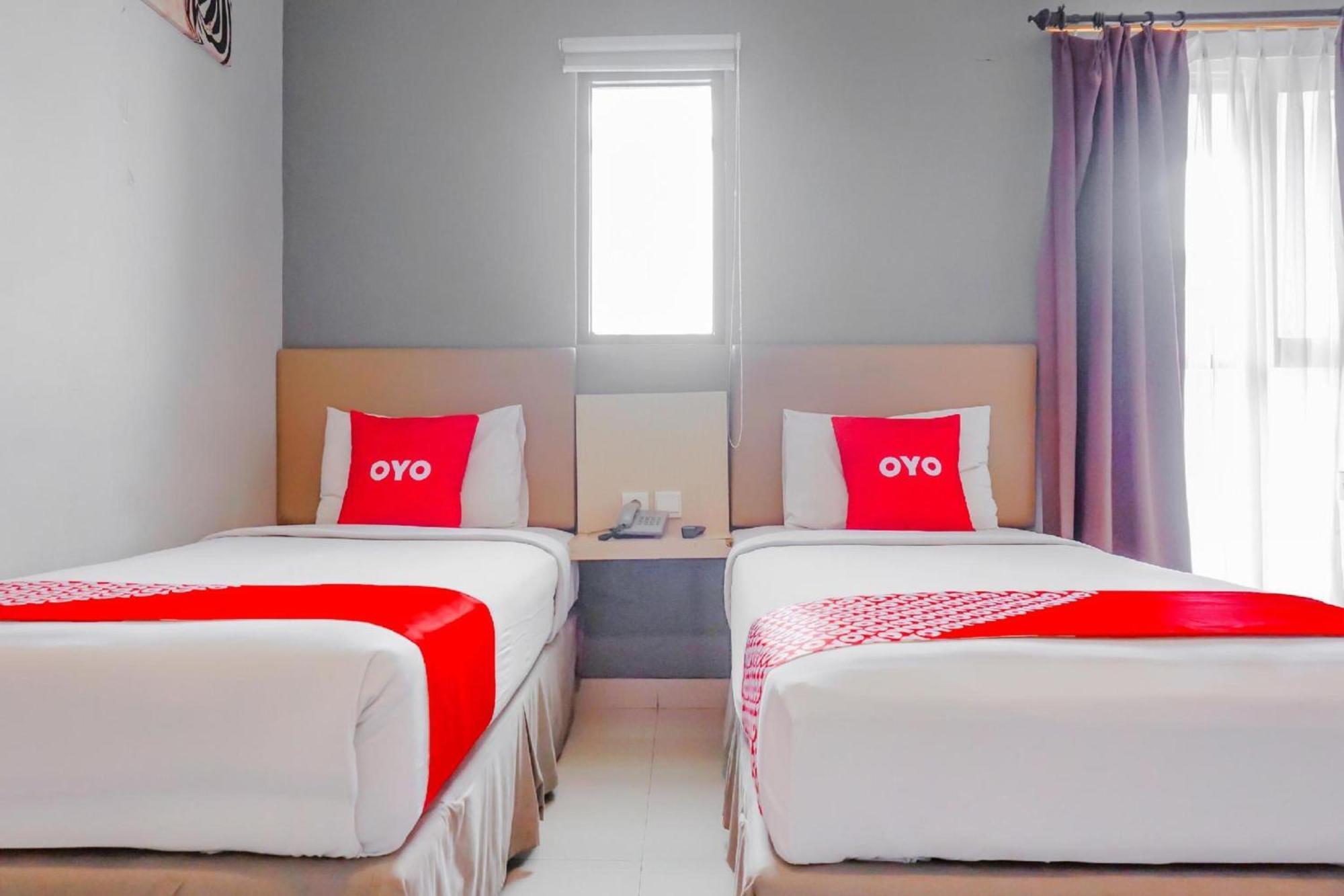 Collection O Hotel Antara Jakarta Exterior photo