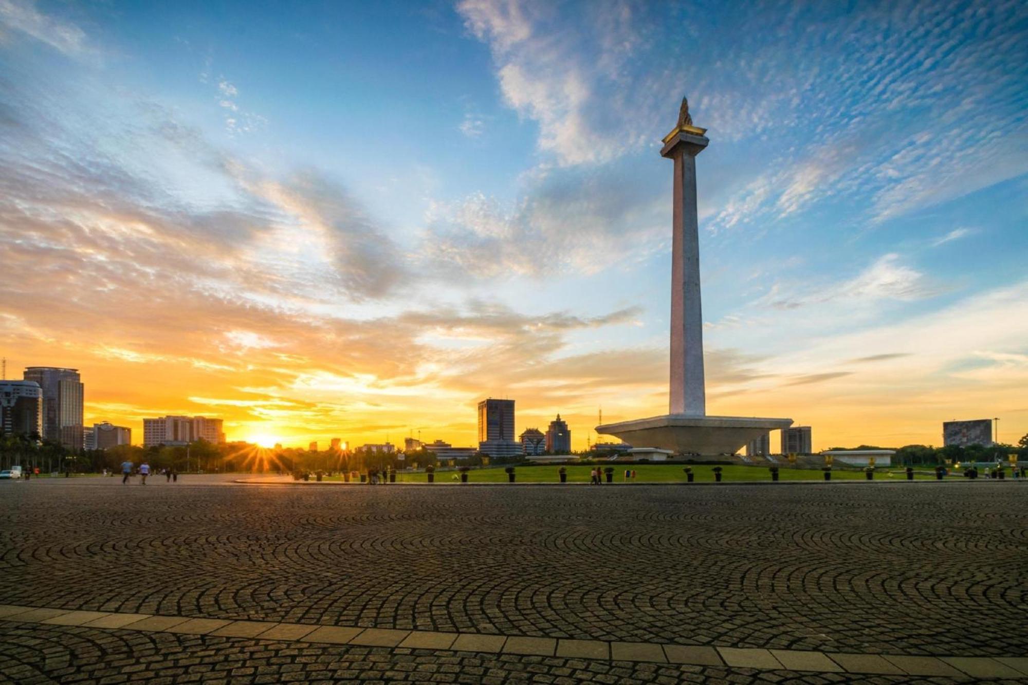 Collection O Hotel Antara Jakarta Exterior photo