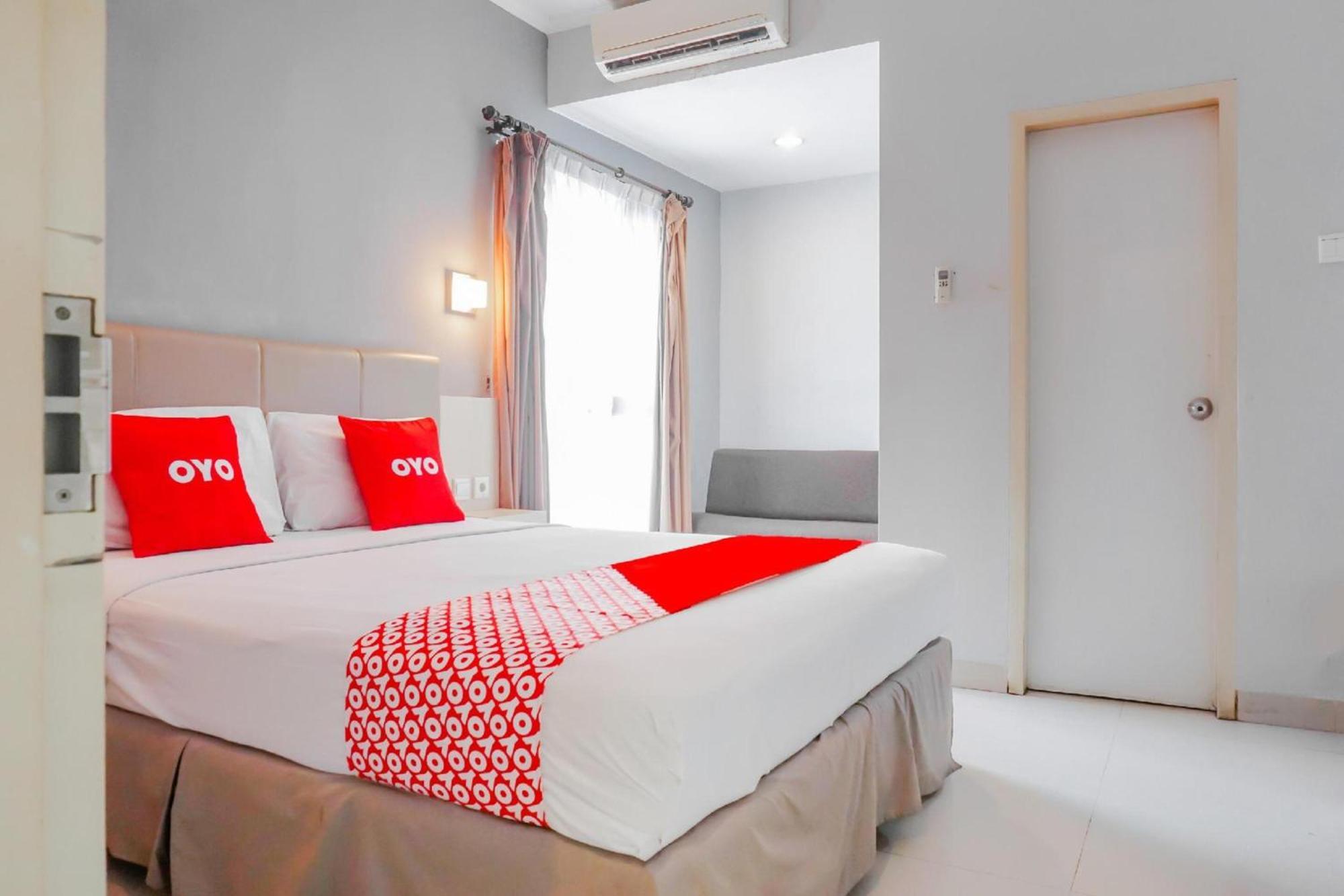 Collection O Hotel Antara Jakarta Exterior photo
